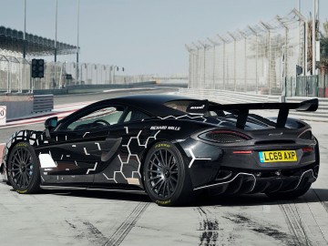  McLaren 620R &ndash; Uliczny wyczynowiec